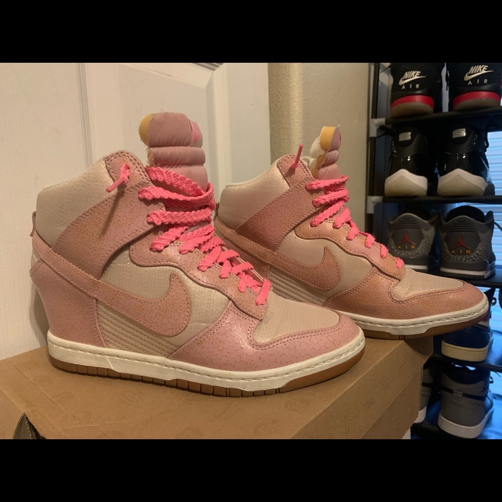 Nike sky high dunks